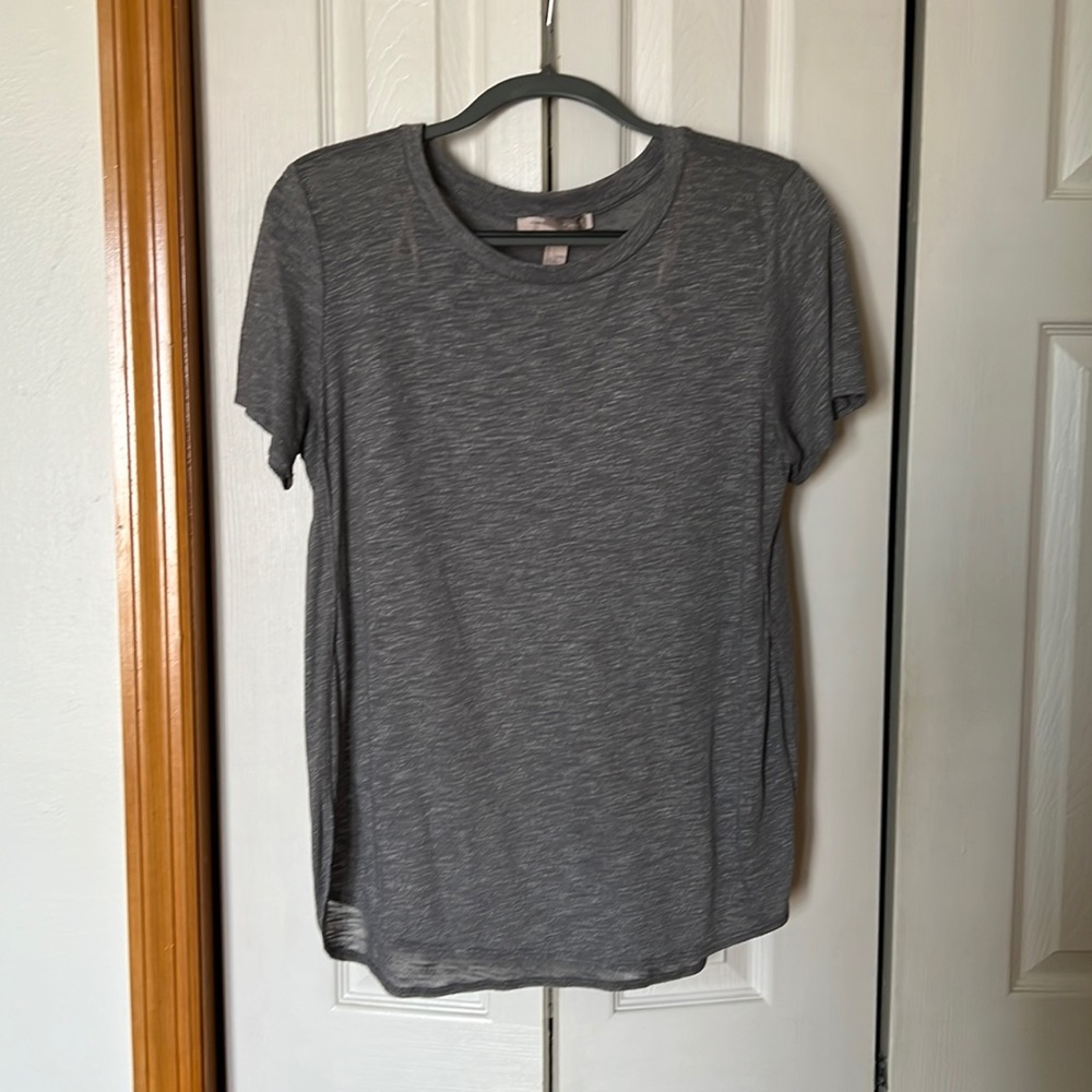 Forever 21 Tee Shirt